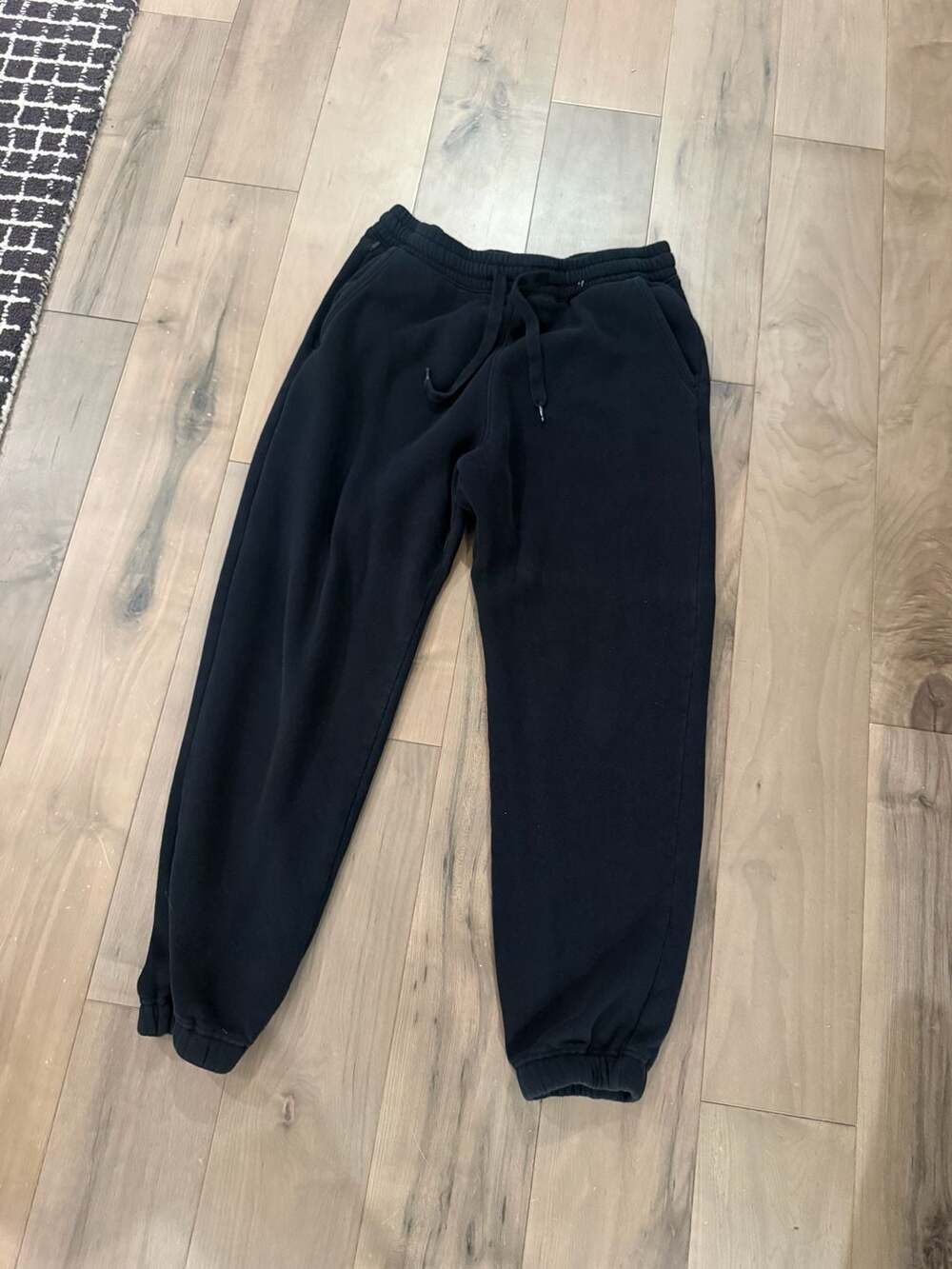 Hollister Solid Black Drawstring Fleece Jogger Sweatpants
